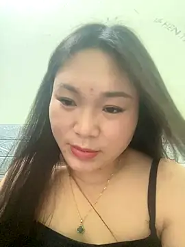 Snapshot of ryry-cute chatting on 11.14.25 ryry-cute online show from 11.14.25