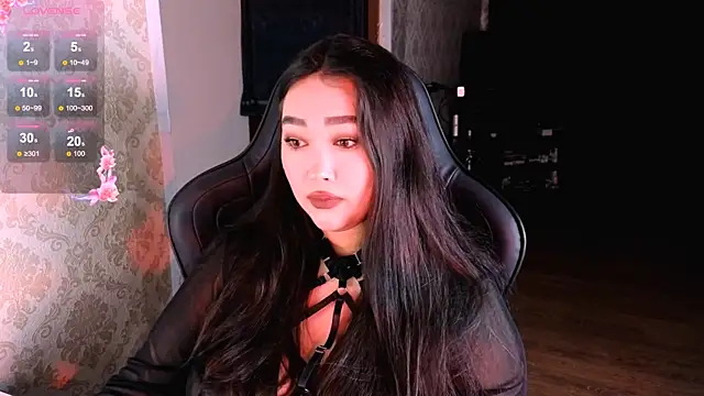 Snapshot of Emma_Uilson chatting on 02.04.26 Emma Uilson online show from 02.04.26