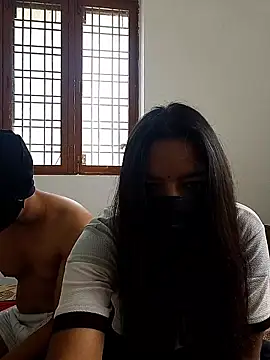 yours mansi online show from 11.20.25