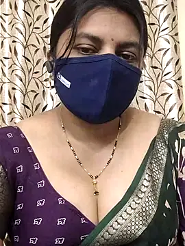 Snapshot of Indian_Telugu_Indhu chatting on 11.23.25 Indian Telugu Indhu online show from 11.23.25