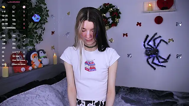 Emmie shy online show from 12.21.25