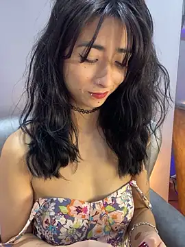 Snapshot of AmbarOishi__ chatting on 01.16.26 AmbarOishi online show from 01.16.26