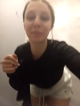 cleopatravodos online show from 11.21.25