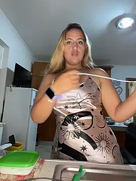 asshly20 online show from 11.28.25