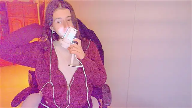 KristinaScott online show from 02.11.26