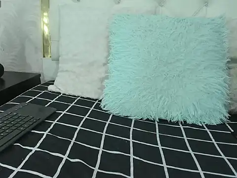 noa-camila online show from 11.28.25