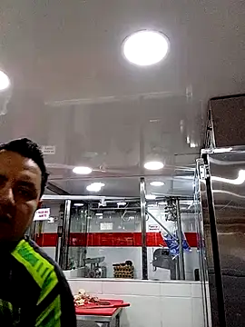 Snapshot of gordoju chatting on 11.16.25 gordoju online show from 11.16.25