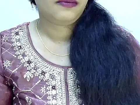 Muskan Jha online show from 05.08.26
