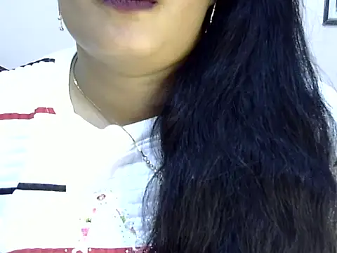 Snapshot of Muskan_Jha chatting on 06.15.26 Muskan Jha online show from 06.15.26