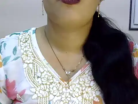 Snapshot of Muskan_Jha chatting on 06.23.26 Muskan Jha online show from 06.23.26