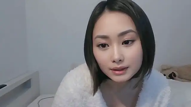 Snapshot of mio-japan chatting on 02.08.26 mio-japan online show from 02.08.26