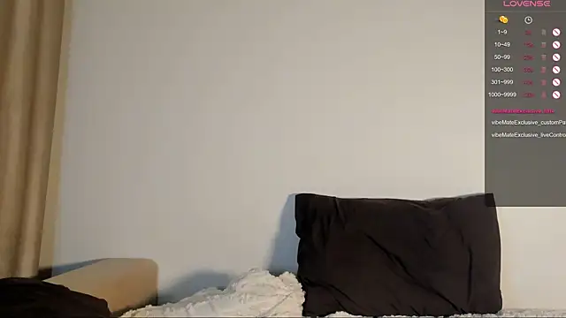 Emilia mala online show from 04.23.26