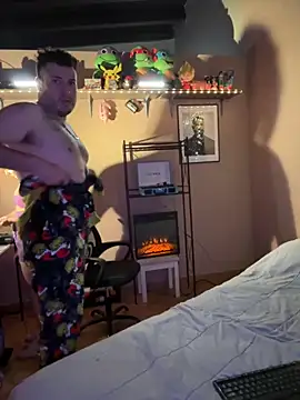 Snapshot of kittycat202501 chatting on 12.03.25 kittycat202501 online show from 12.03.25