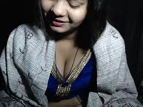 Snapshot of Queen_Bhanu chatting on 01.08.26 Queen Bhanu online show from 01.08.26
