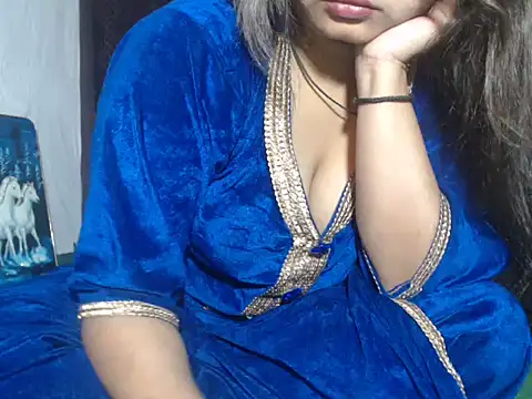 Snapshot of Queen_Bhanu chatting on 01.19.26 Queen Bhanu online show from 01.19.26