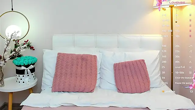 Snapshot of IrisMatt chatting on 01.07.26 IrisMatt online show from 01.07.26