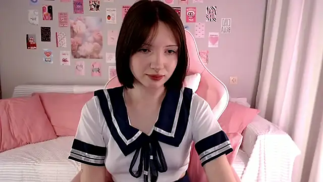 Lexi Bottom online show from 12.23.25