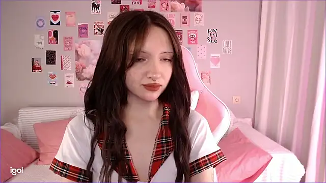 Lexi Bottom online show from 02.04.26