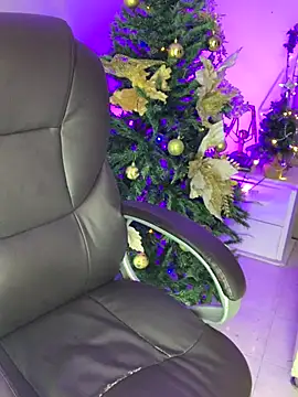 LiilithStonne online show from 12.22.25