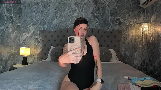 Ada Turner online show from 07.23.26