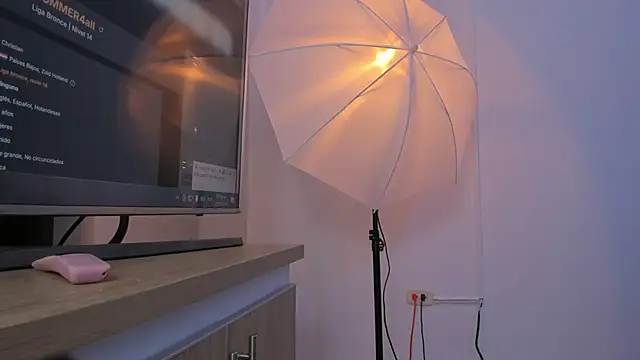 BWW-CINDY11 online show from 11.21.25