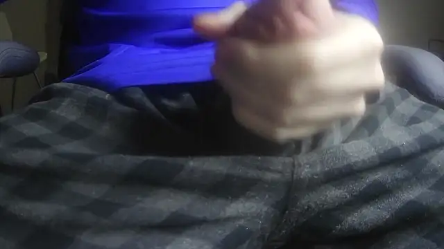 Snapshot of CaptThickEdgerton chatting on 01.12.26 CaptThickEdgerton online show from 01.12.26