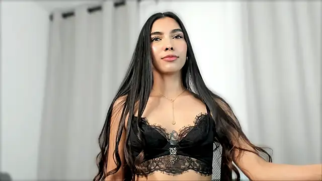 Snapshot of maddy_sun chatting on 01.10.26 maddy sun online show from 01.10.26