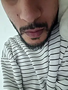 Snapshot of Riko369 chatting on 04.11.26 Riko369 online show from 04.11.26