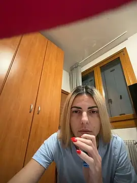 feliciafelon online show from 12.05.25