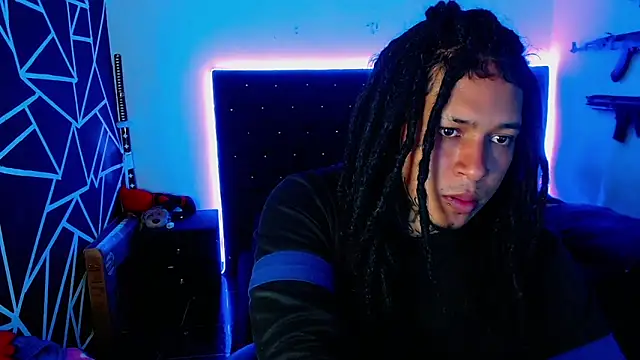 Snapshot of Zero-X9 chatting on 02.19.26 Zero-X9 online show from 02.19.26