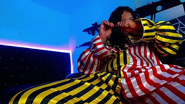 Snapshot of Zero-X9 chatting on 02.20.26 Zero-X9 online show from 02.20.26