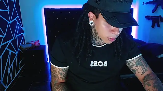 Snapshot of Zero-X9 chatting on 03.14.26 Zero-X9 online show from 03.14.26