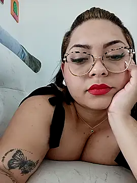 Snapshot of Anna_Lucia88 chatting on 12.18.25 Anna Lucia88 online show from 12.18.25