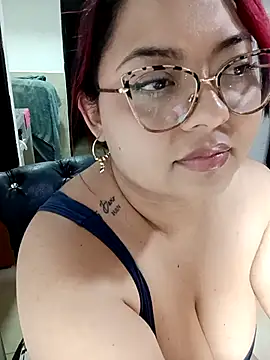 Snapshot of Anna_Lucia88 chatting on 03.28.26 Anna Lucia88 online show from 03.28.26