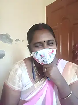 Snapshot of Tamil_Ranjini chatting on 12.15.25 Tamil Ranjini online show from 12.15.25