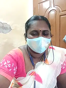 Snapshot of Tamil_Ranjini chatting on 02.20.26 Tamil Ranjini online show from 02.20.26