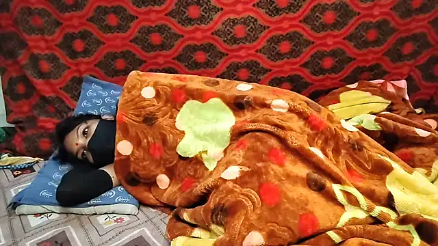 Real18sis sex sis online show from 12.04.25