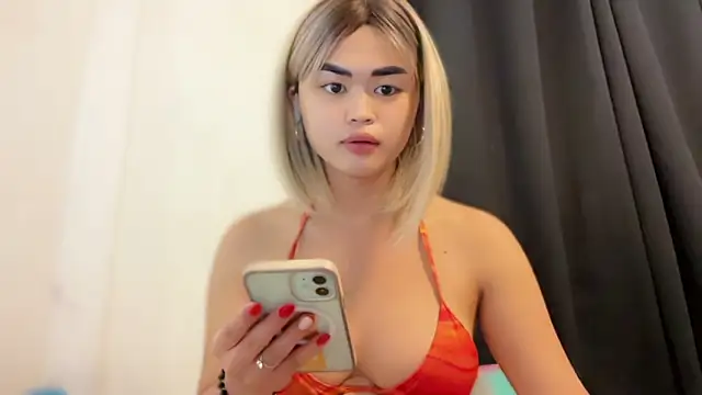 Miacums69 online show from 12.18.25