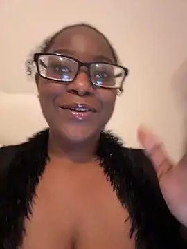 kaywest online show from 05.03.26