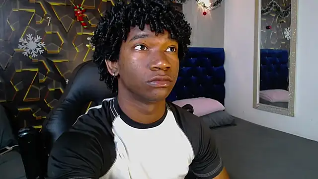 Snapshot of negga_cum chatting on 01.09.26 negga cum online show from 01.09.26