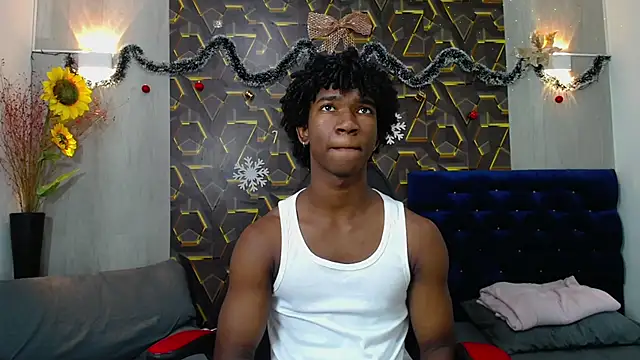 Snapshot of negga_cum chatting on 01.10.26 negga cum online show from 01.10.26