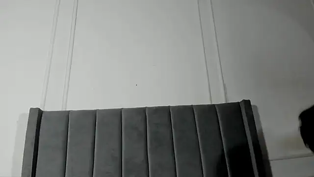 Angel-umbra online show from 12.04.25