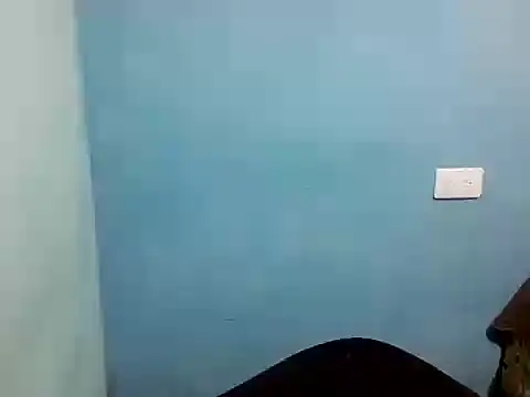 Snapshot of juliannn24 chatting on 11.16.25 juliannn24 online show from 11.16.25