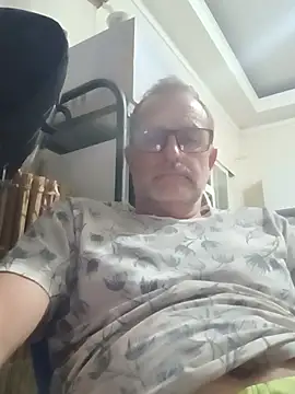 Snapshot of nard53 chatting on 07.13.26 nard53 online show from 07.13.26