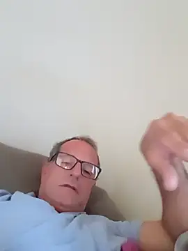 Snapshot of nard53 chatting on 07.19.26 nard53 online show from 07.19.26