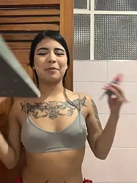 Dannii- online show from 04.22.26