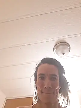 Snapshot of MaitressePomme3 chatting on 02.12.26 MaitressePomme3 online show from 02.12.26