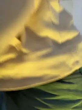 Snapshot of Katherinesweett_ chatting on 12.04.25 Katherinesweett online show from 12.04.25