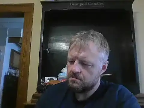 Snapshot of TheOneDonShaun chatting on 06.12.26 TheOneDonShaun online show from 06.12.26