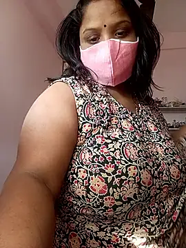 Snapshot of CUTE-LOVE-SWEETS chatting on 12.05.25 CUTE-LOVE-SWEETS online show from 12.05.25